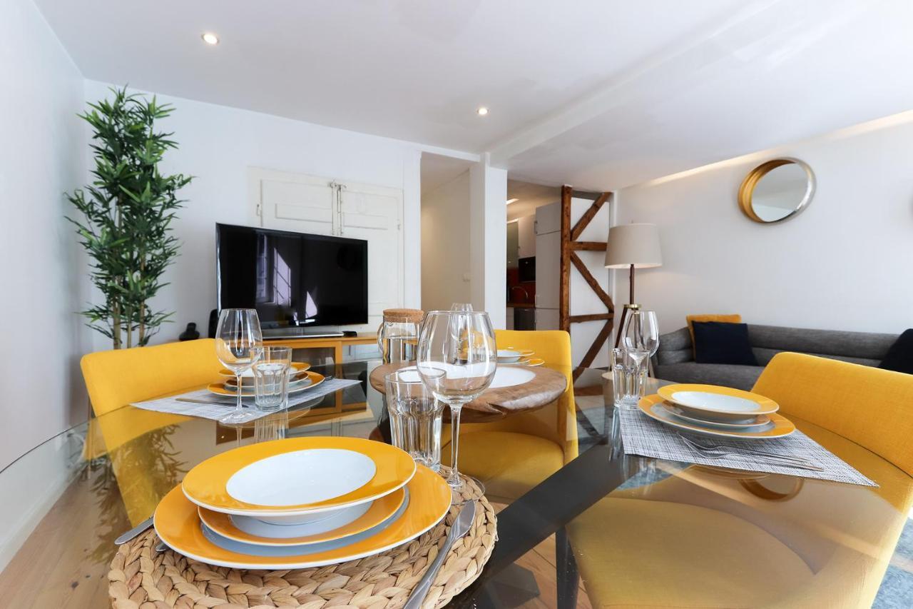 Charming And Stylish Downtown Apt In XIX Century Building Lisboa Exteriör bild