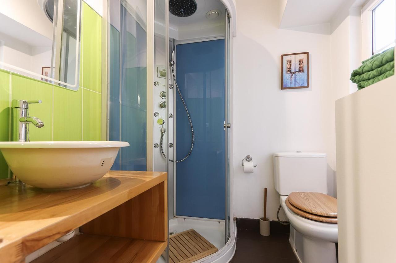 Charming And Stylish Downtown Apt In XIX Century Building Lisboa Exteriör bild