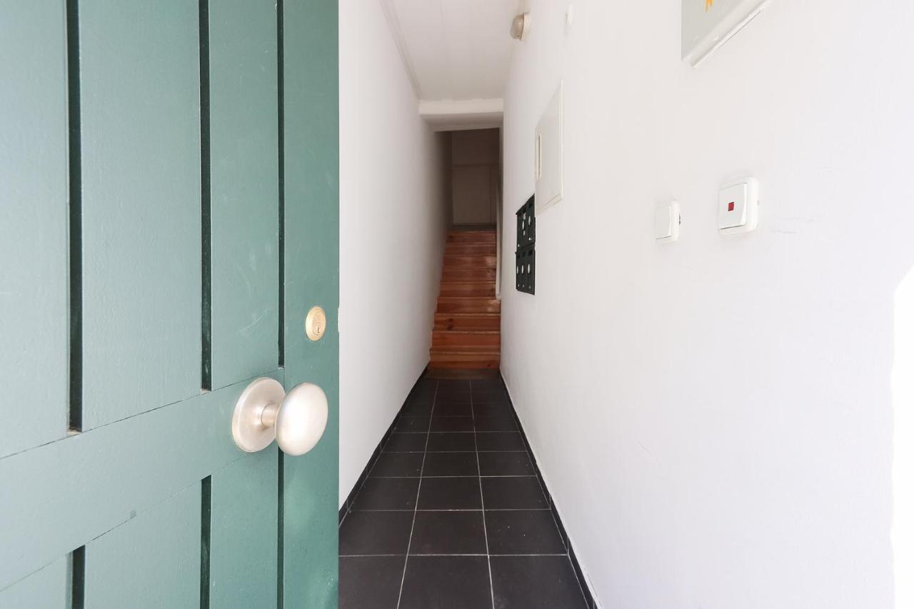 Charming And Stylish Downtown Apt In XIX Century Building Lisboa Exteriör bild